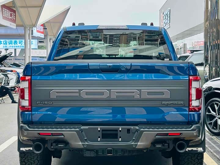 Фото 3 - Ford F-150 Raptor