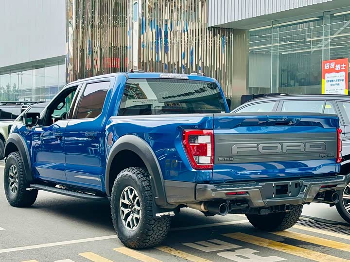 Фото 4 - Ford F-150 Raptor