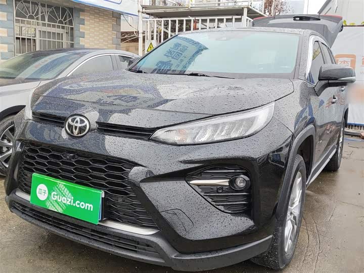 Фото 2 - Toyota Wildlander