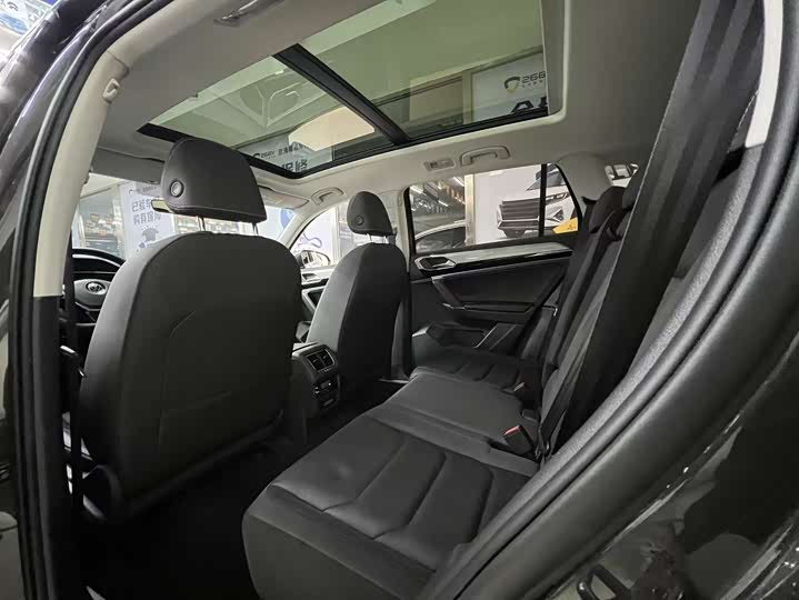 Фото 7 - Volkswagen Tayron