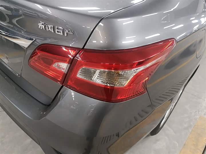 Фото 8 - Nissan Sylphy