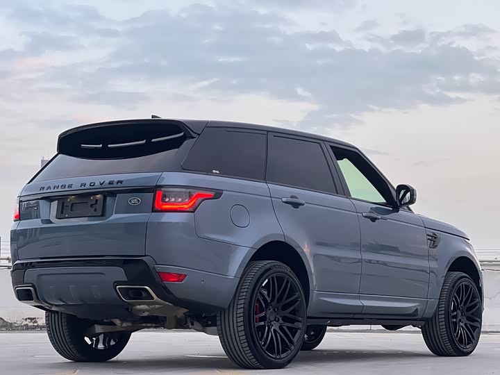 Фото 9 - Land Rover Range Rover Sport