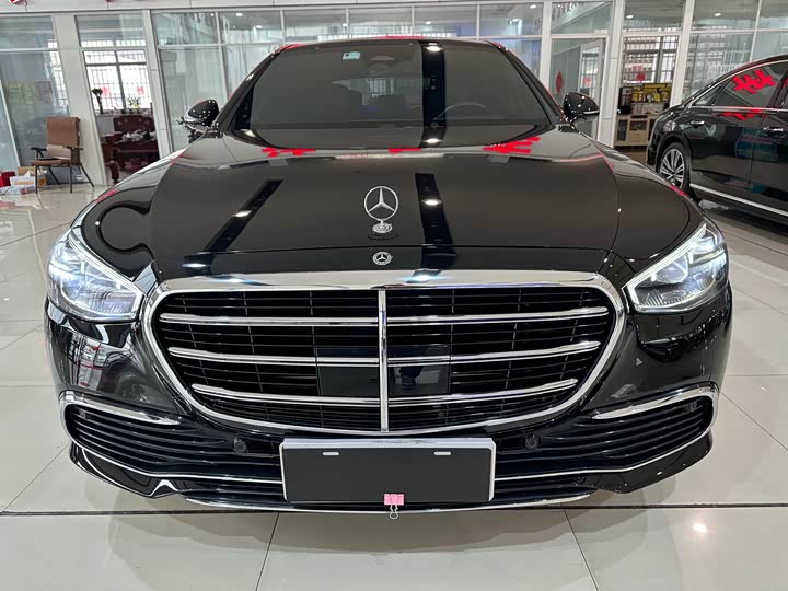 Фото 2 - Mercedes-Benz S-Class