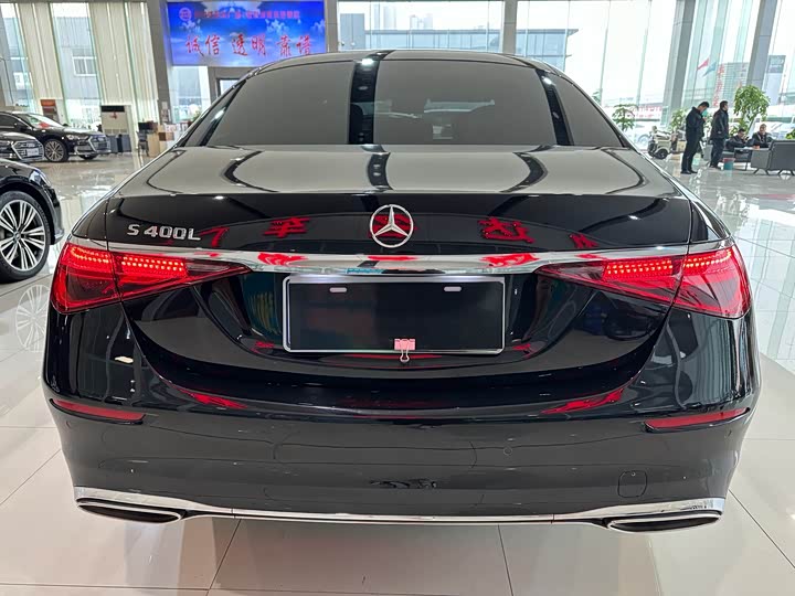 Фото 4 - Mercedes-Benz S-Class