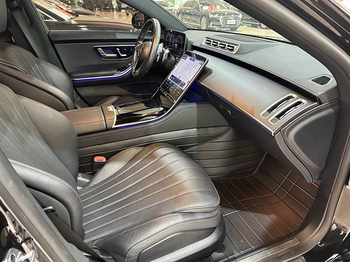 Фото 6 - Mercedes-Benz S-Class