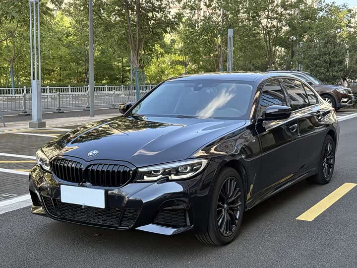 Фото 1 - BMW 3 Series