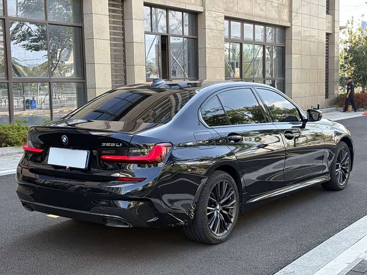 Фото 4 - BMW 3 Series