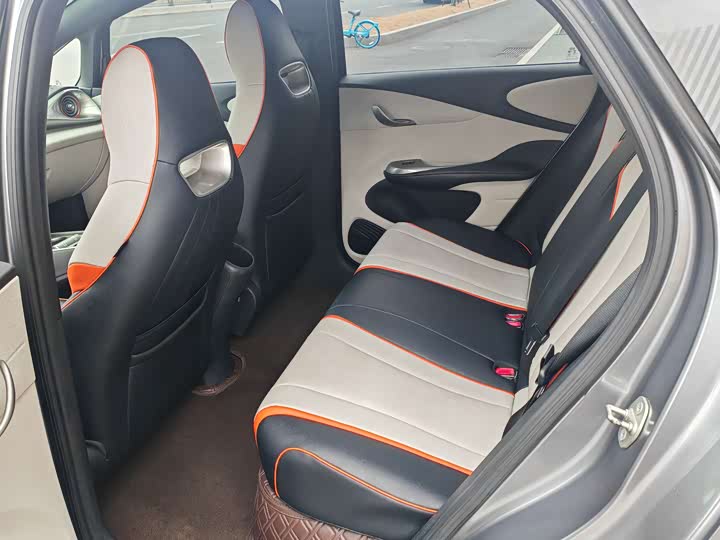 Фото 6 - BYD Dolphin