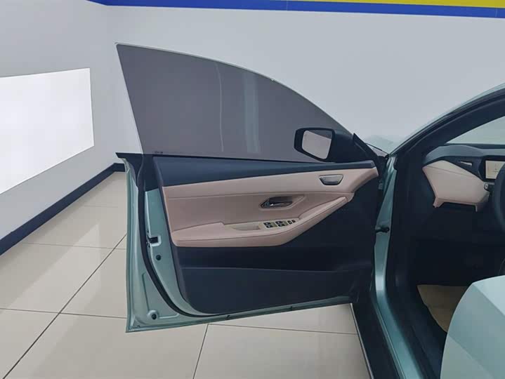 Фото 7 - Changan Deepal SL03