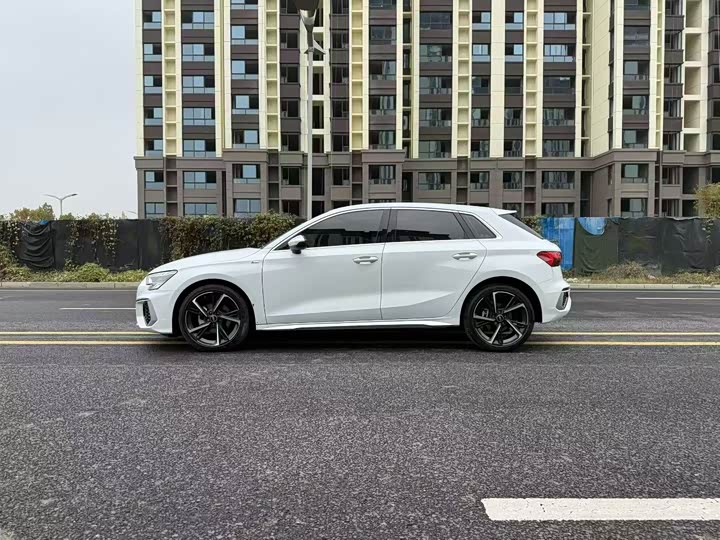 Фото 9 - Audi A3