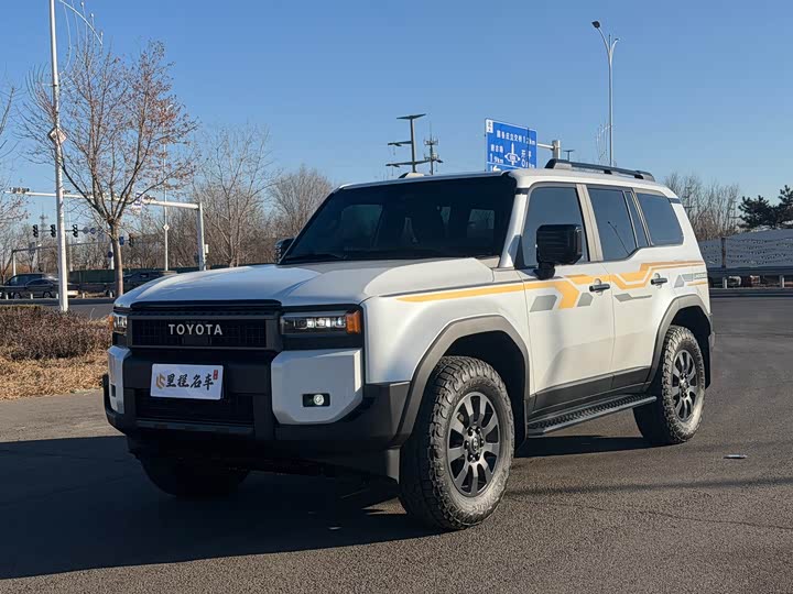 Фото 1 - Toyota Prado