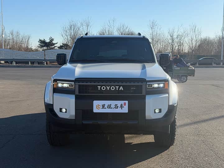 Фото 2 - Toyota Prado