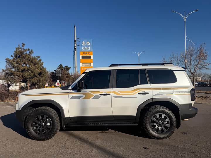 Фото 3 - Toyota Prado