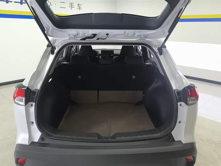 Фото 4 - Toyota Corolla Cross