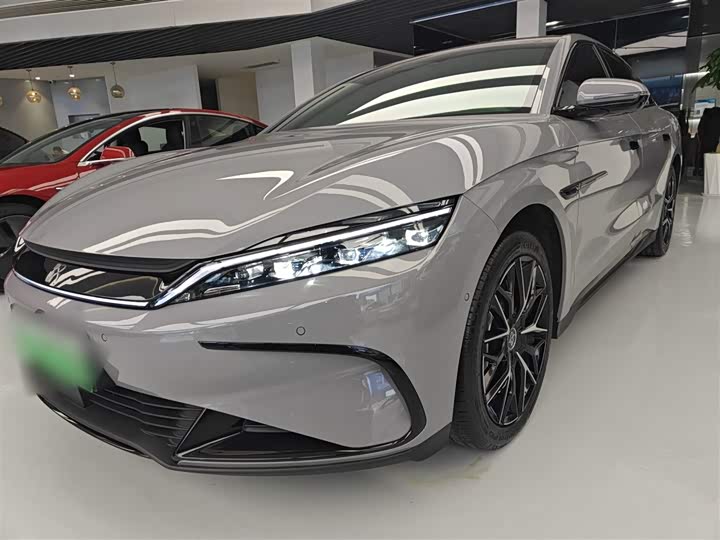 Фото 2 - BYD Han