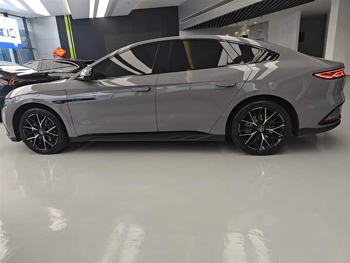 Фото 5 - BYD Han