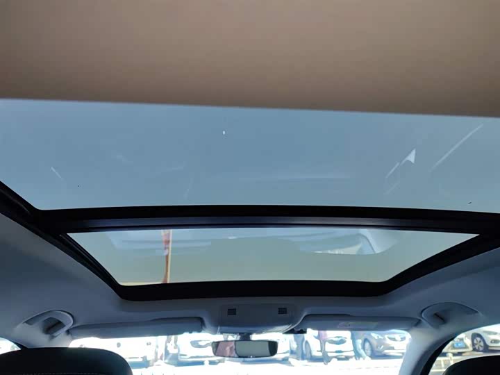 Фото 8 - Volkswagen Magotan