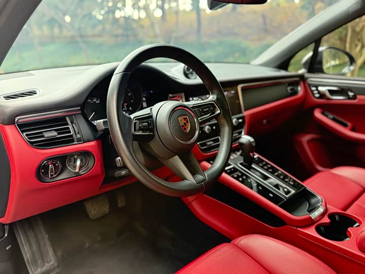 Фото 7 - Porsche Macan