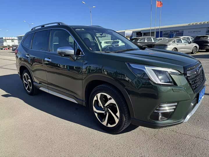 Фото 3 - Subaru Forester