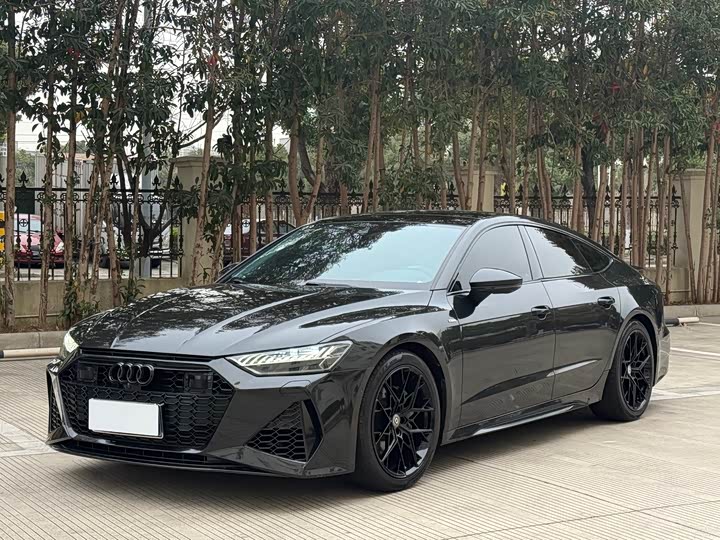 Фото 2 - Audi A7