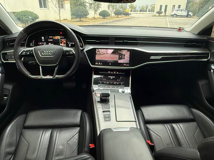 Фото 7 - Audi A7