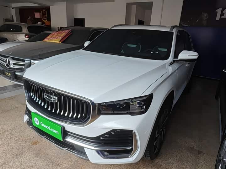 Фото 2 - Geely Monjaro