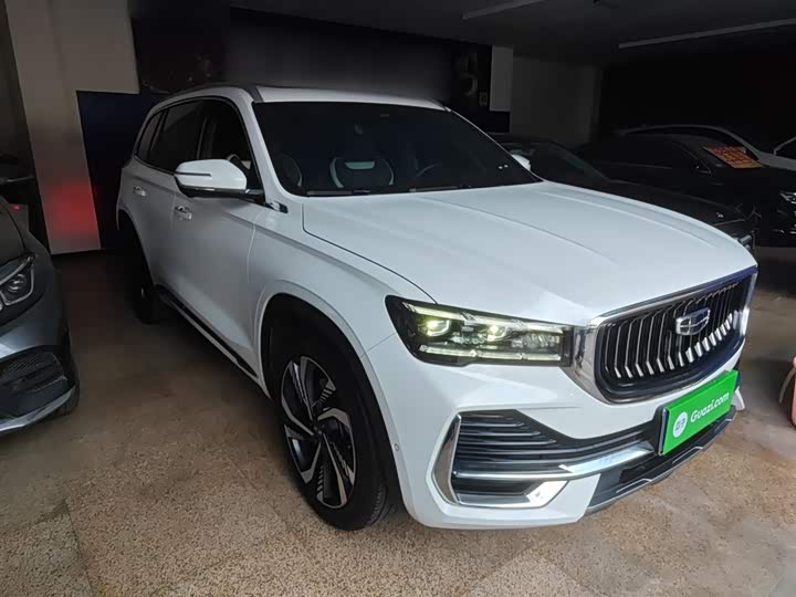 Фото 4 - Geely Monjaro