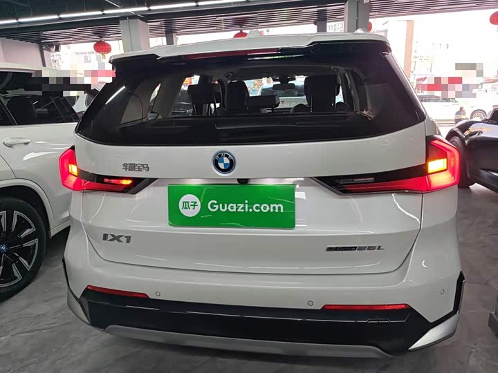 Фото 5 - BMW iX1