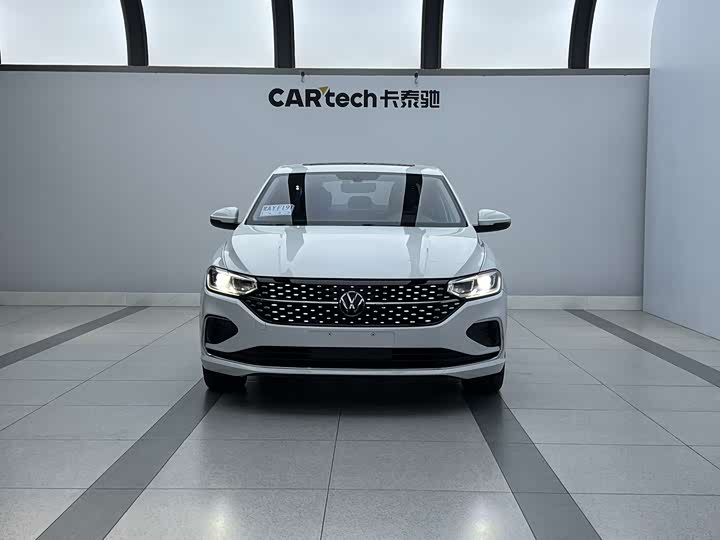 Фото 2 - Volkswagen Lavida