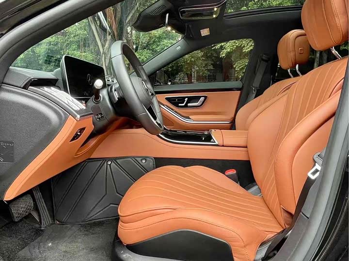 Фото 5 - Mercedes-Benz S-Class