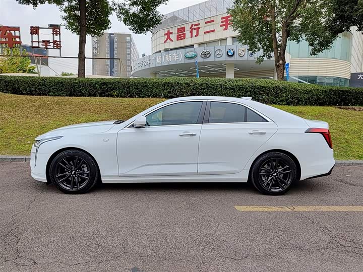 Фото 3 - Cadillac CT4