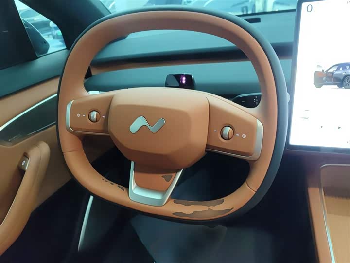 Фото 3 - Nio Onvo L60