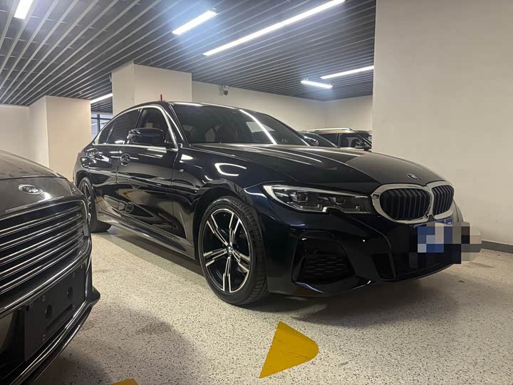 Фото 2 - BMW 3 Series