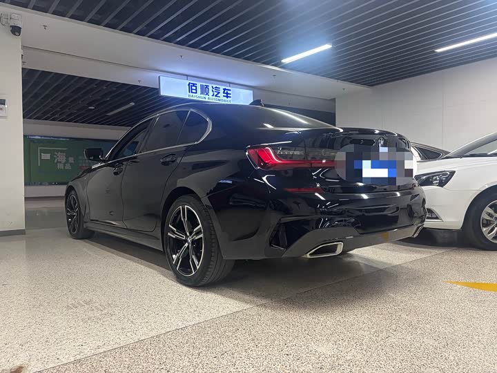 Фото 9 - BMW 3 Series