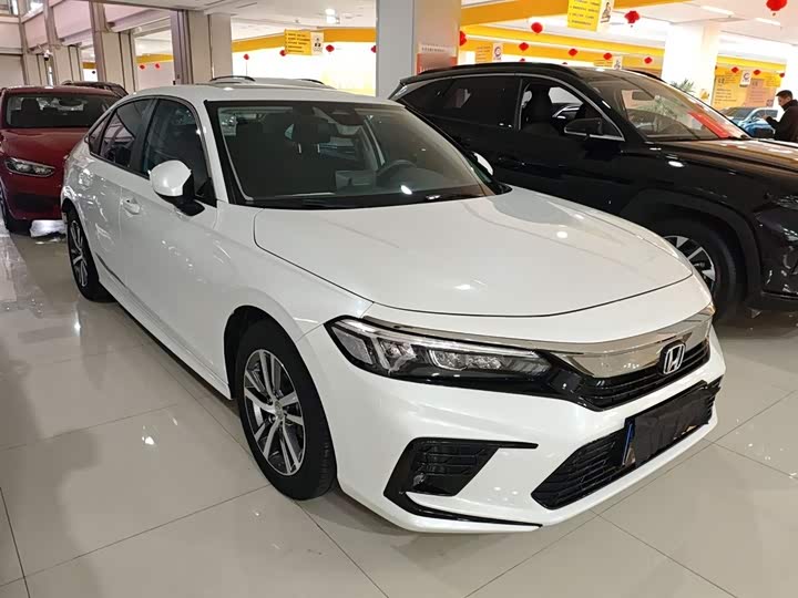 Фото 4 - Honda Civic