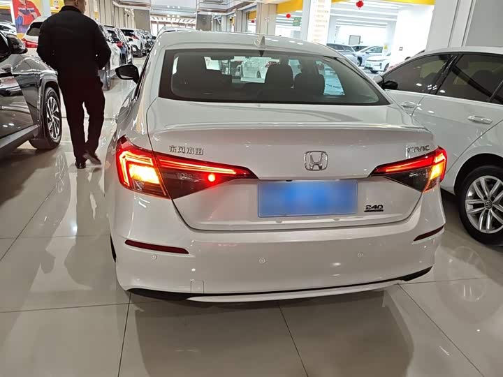 Фото 6 - Honda Civic