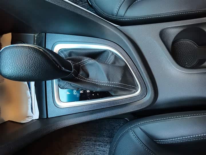 Фото 7 - Buick Excelle GT