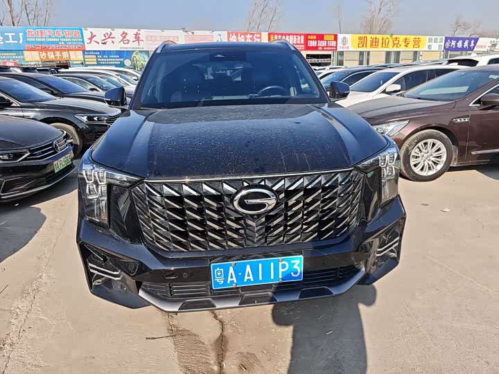 Фото 2 - GAC Trumpchi GS8