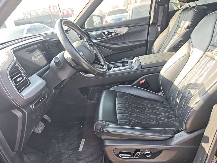 Фото 4 - GAC Trumpchi GS8