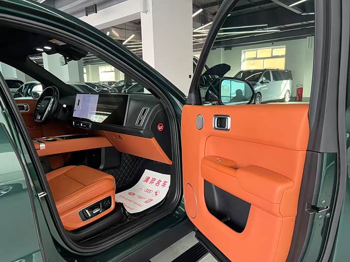 Фото 9 - LiXiang L8