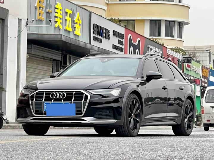 Фото 1 - Audi A6