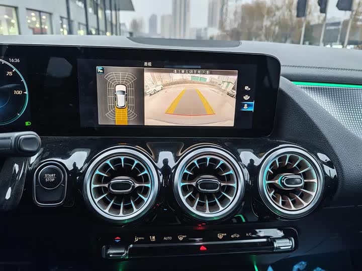 Фото 7 - Mercedes-Benz EQA