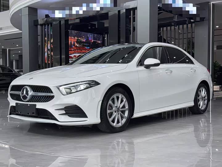 Фото 1 - Mercedes-Benz A-Class