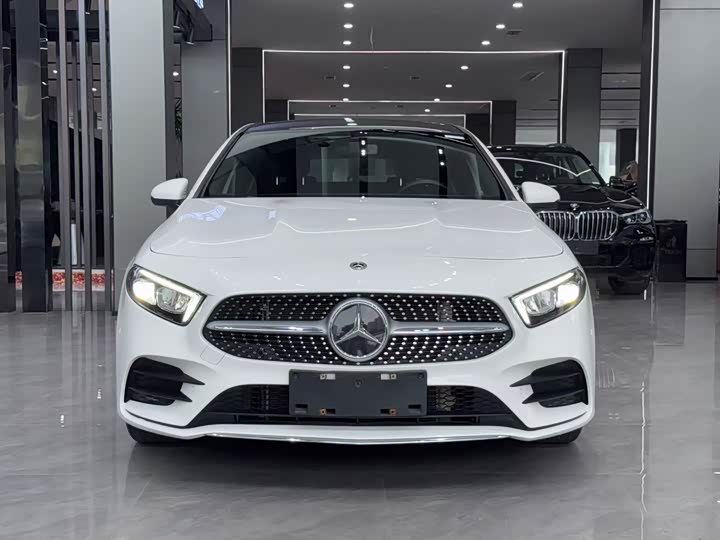 Фото 2 - Mercedes-Benz A-Class
