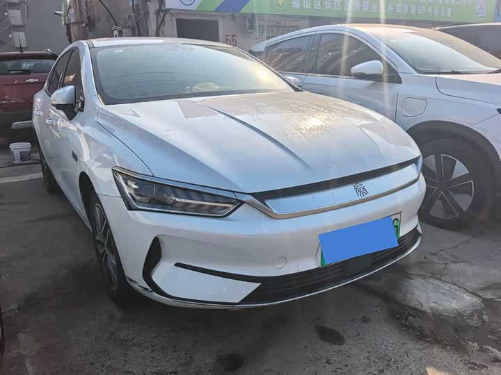 Фото 3 - BYD Qin Plus