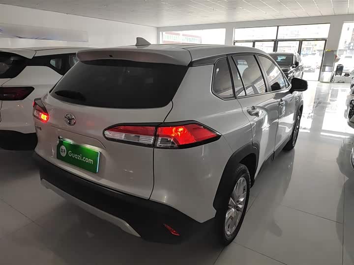 Фото 7 - Toyota Corolla Cross