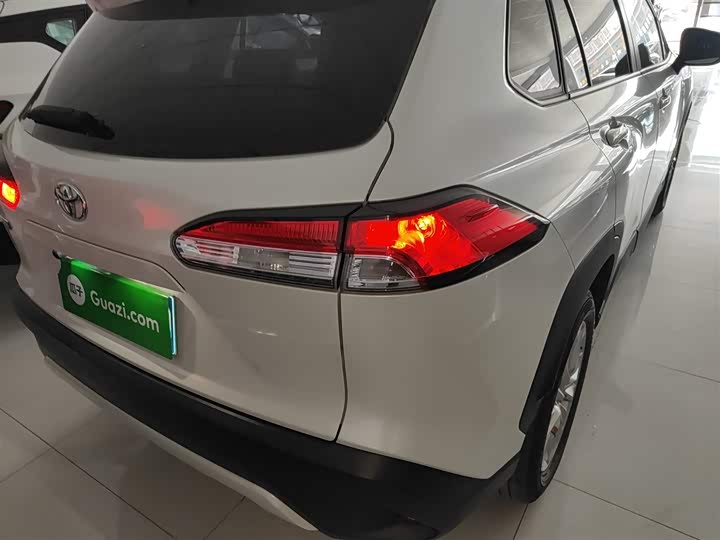 Фото 8 - Toyota Corolla Cross