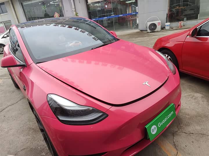 Фото 4 - Tesla Model Y