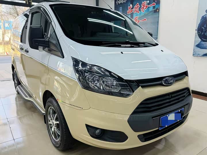 Фото 2 - Ford Transit