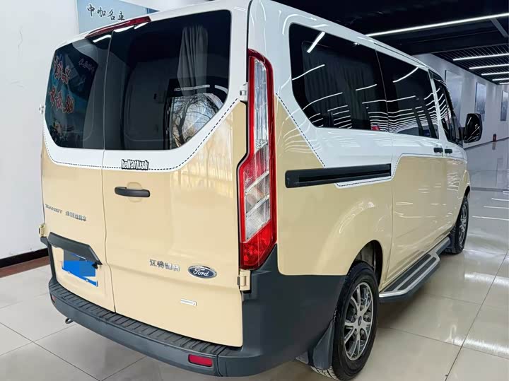 Фото 3 - Ford Transit